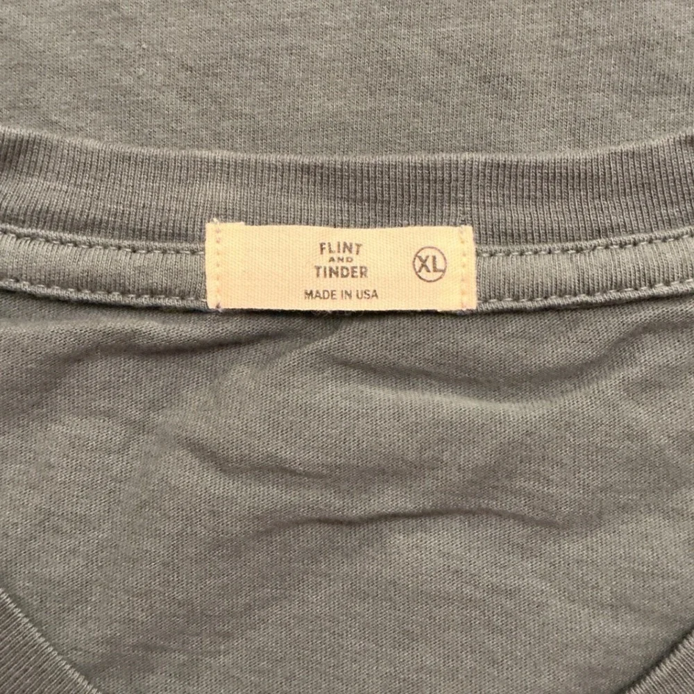 Flint and Tinder Vintage Soft Wash T-Shirt Balsam Green‎ XL New With Tags